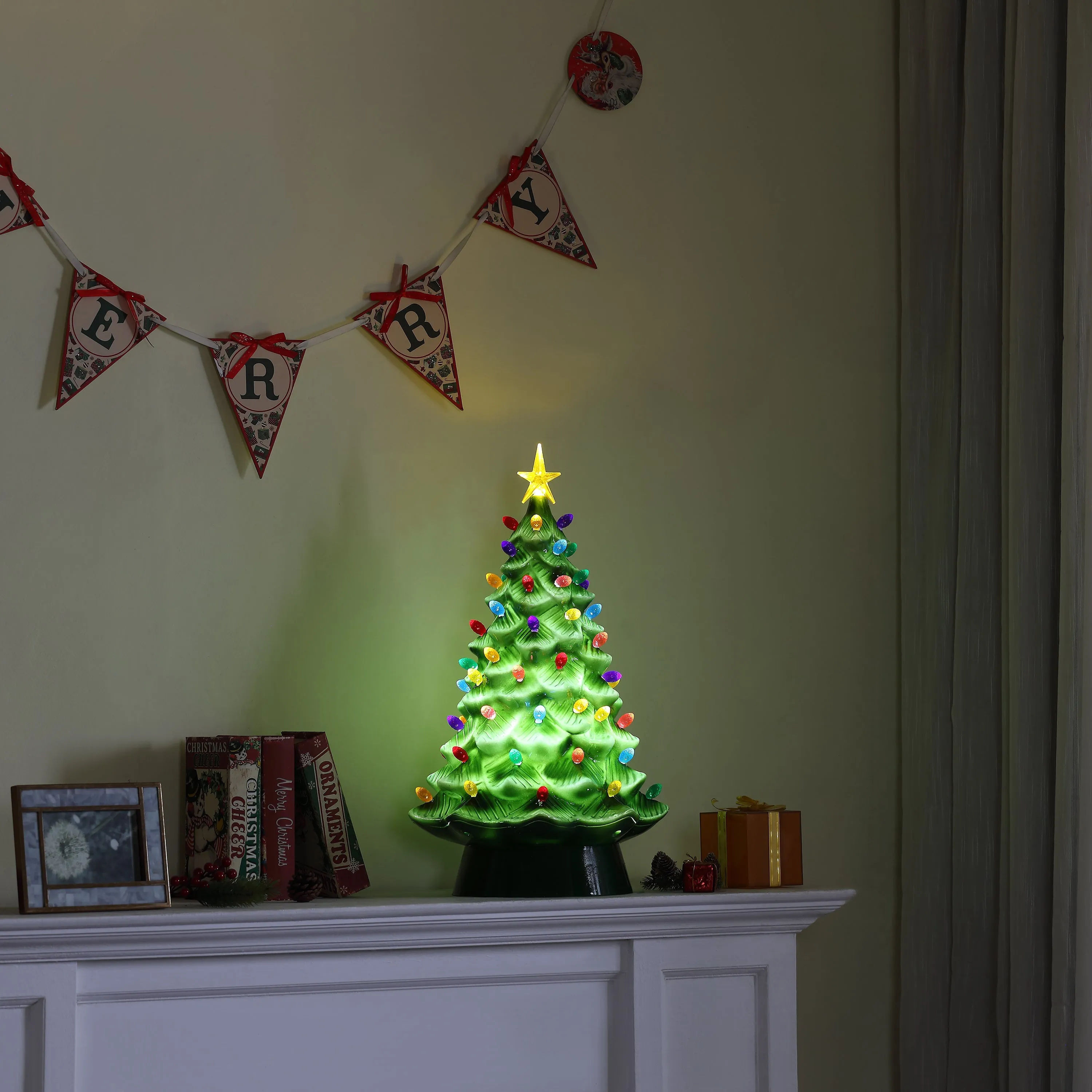 24 in. Nostalgic Shatterproof Tree - Green