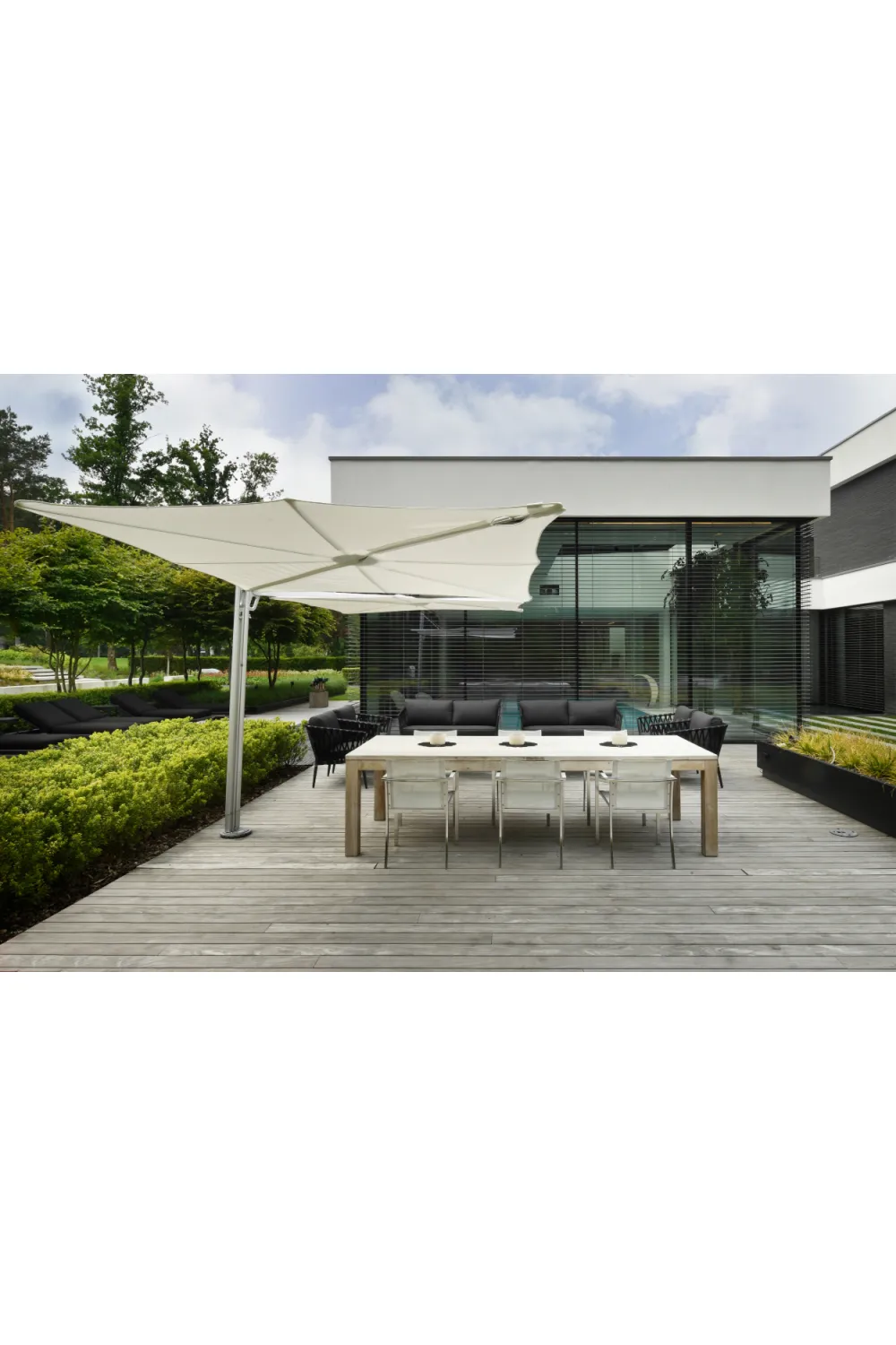 Flat-Top Outdoor Umbrella (8’ 2” X 17’ 9”) | Umbrosa Spectra Duo