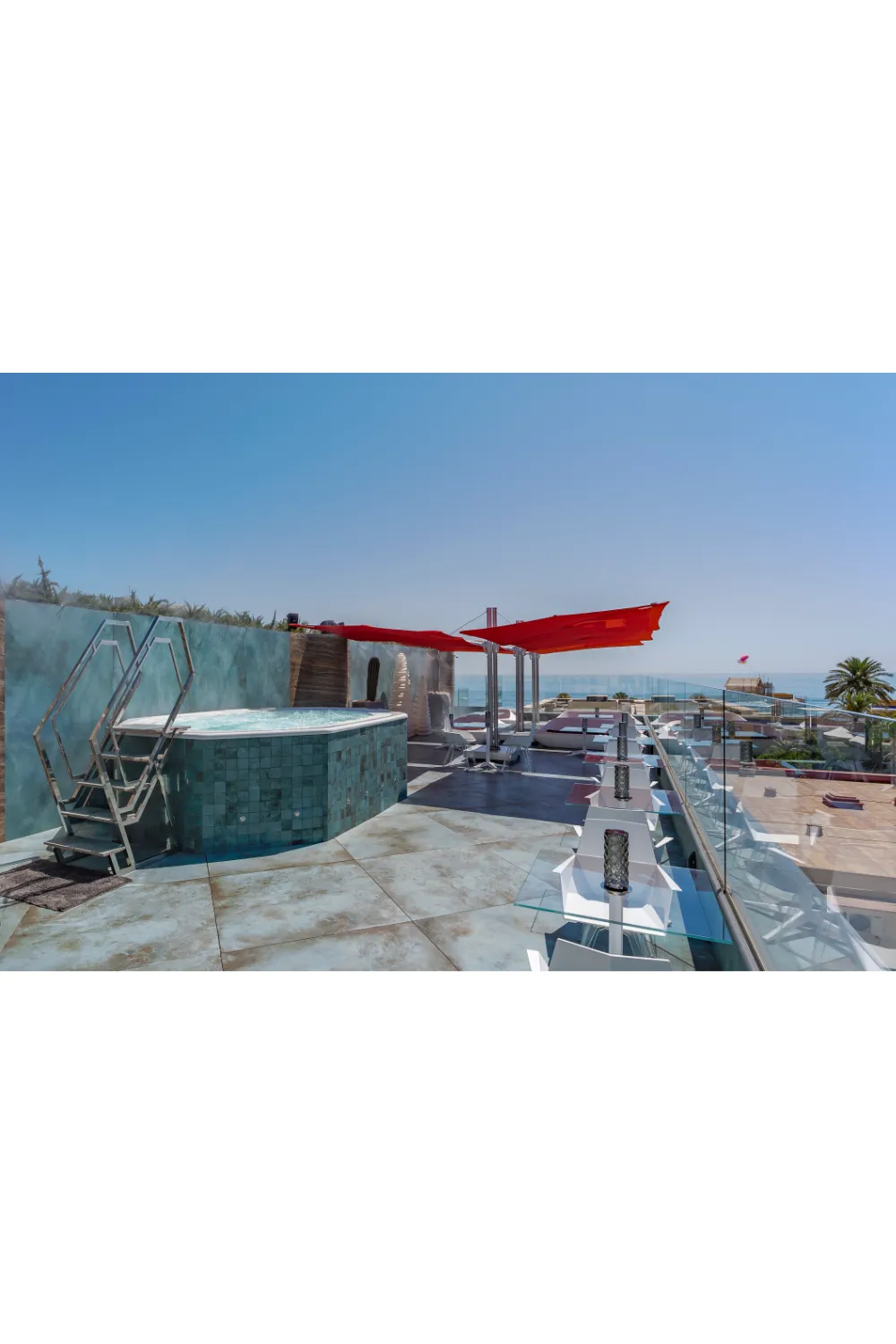 Flat-Top Outdoor Umbrella (8’ 2” X 17’ 9”) | Umbrosa Spectra Duo