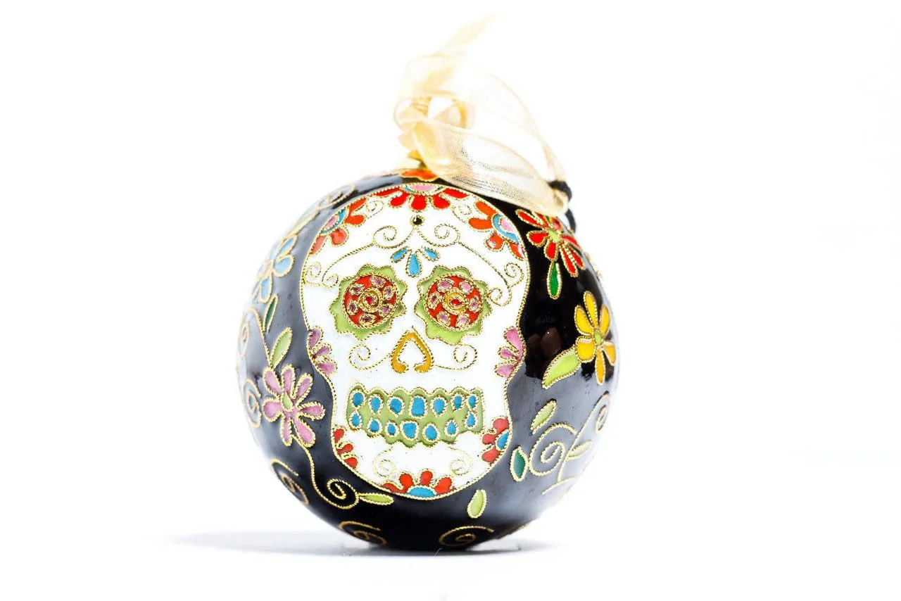 Sugar Skulls Dia de los Muertos Black Round Cloisonné Christmas Ornament