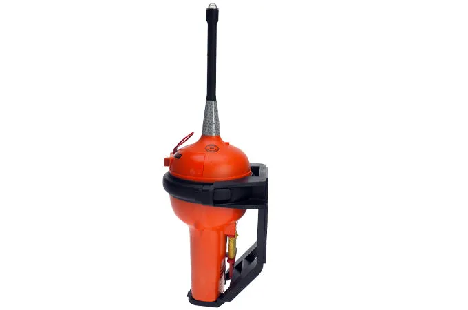 TRON 60GPS EPIRB WITH MANUAL BRACKET